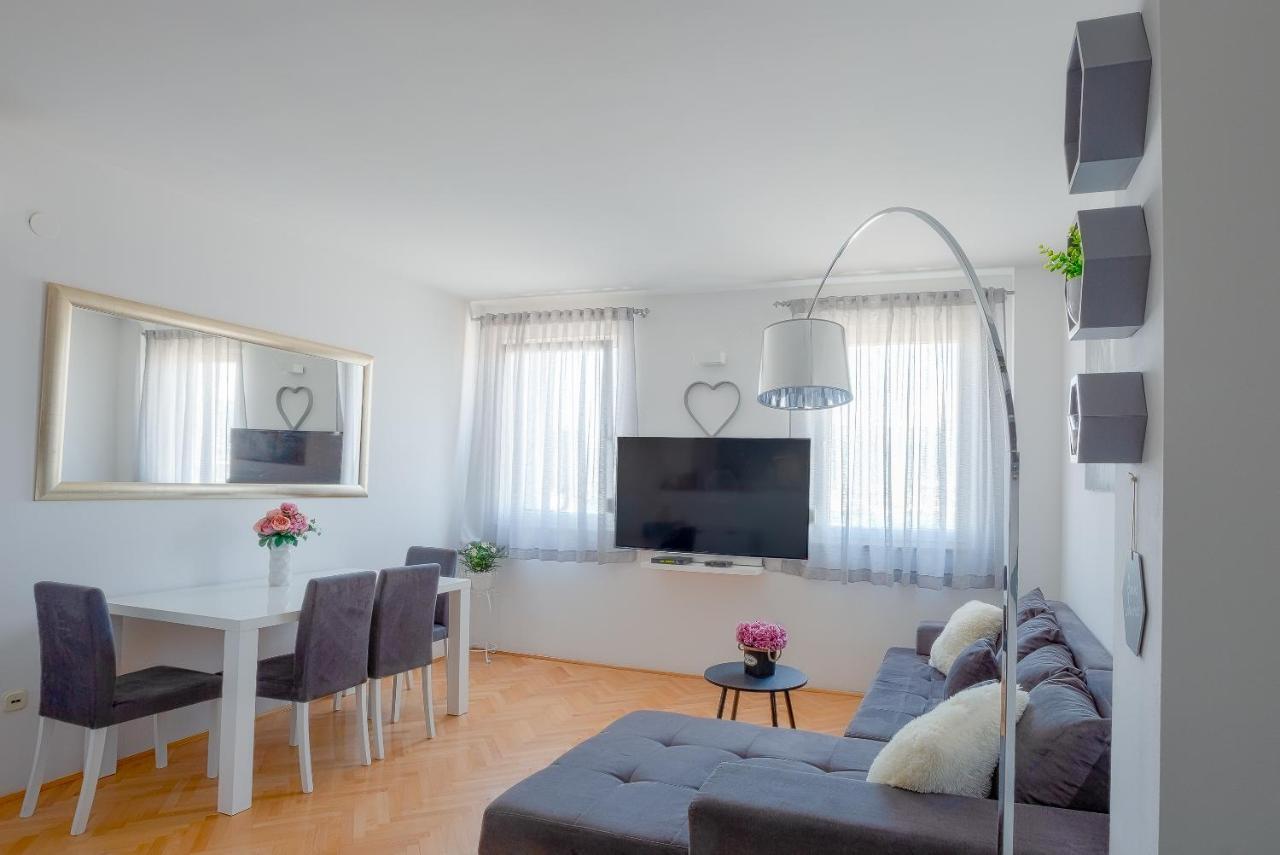 Apartman Luana สปลิท ภายนอก รูปภาพ